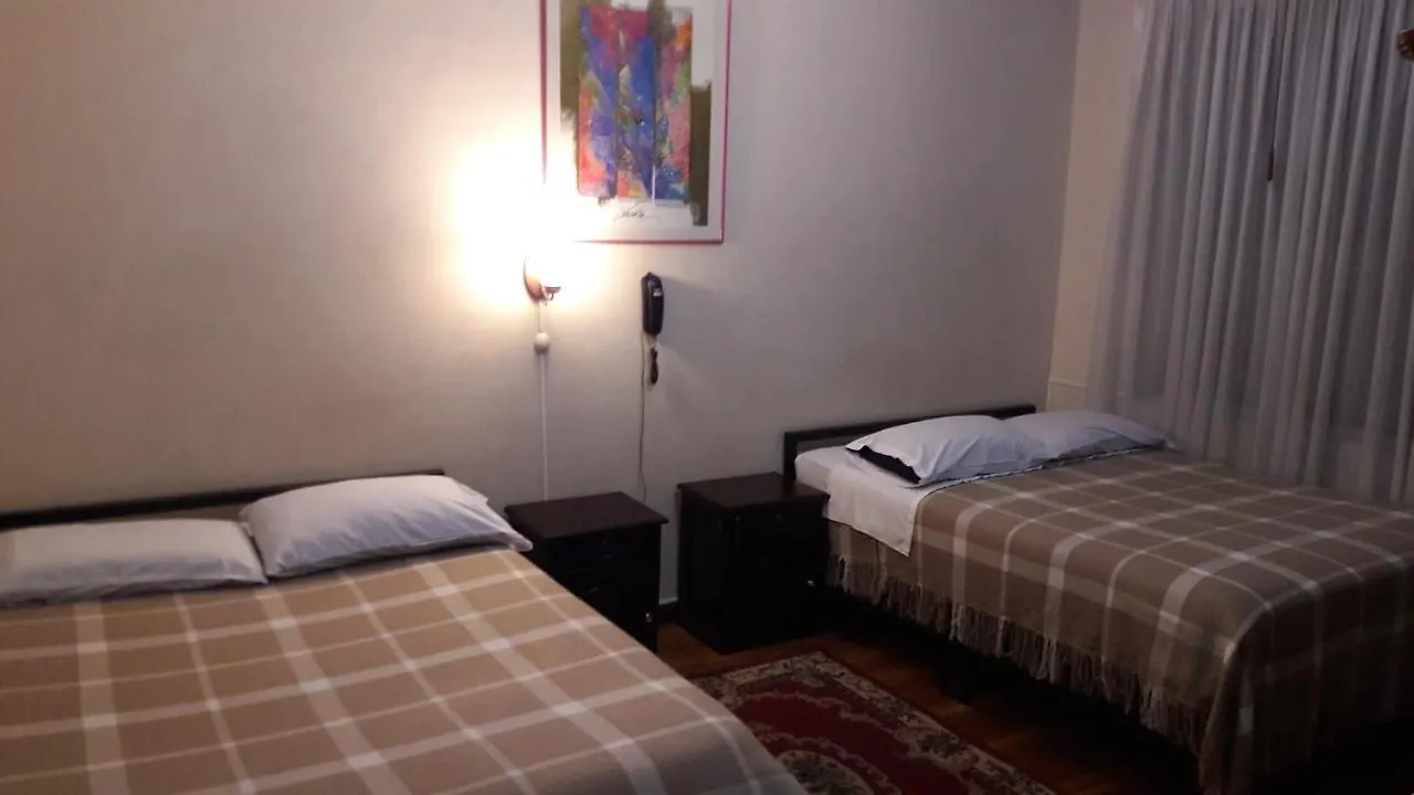 ** Gasthuis Hostal Santa Maria Gracia Quito Ecuador